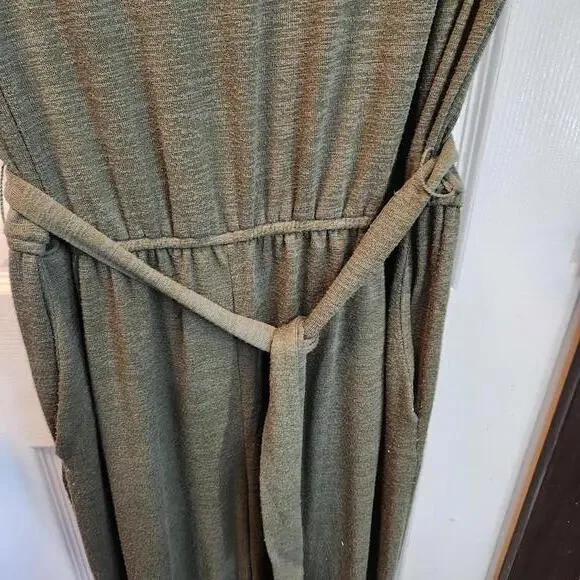 GAP Women's Olive Green Jumpsuit with Belt, Size Large Tall - Picture 5 of 9